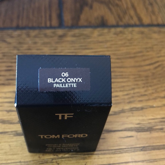 Tom Ford - Picture 3 of 3